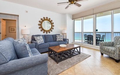 Silver Beach Towers W1202 4