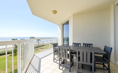 Silver Beach Towers E301 7