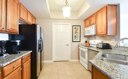 Silver Beach Towers W1502 8