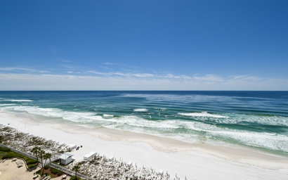 Silver Beach Towers W1204 3