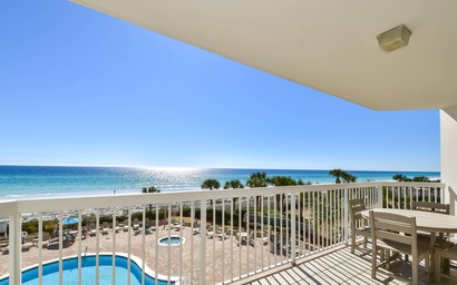 Silver Beach Towers W302 5