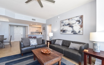 Silver Beach Towers E702 6