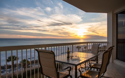 Featured Property Silver Beach Towers E502