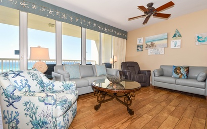 Silver Beach Towers W504