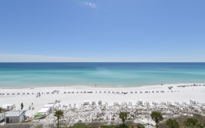 Silver Beach Towers W702 3