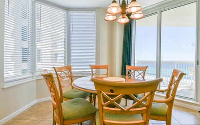 Silver Beach Towers W601 8