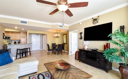 Silver Beach Towers E305 6
