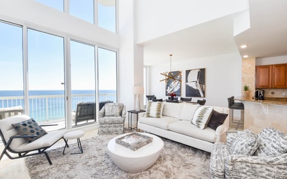 Silver Beach Towers WPH1705 4