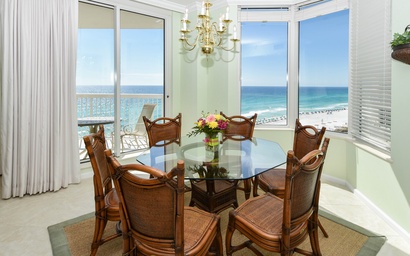 Silver Beach Towers E806 6