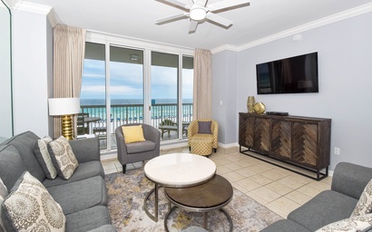 Silver Beach Towers W402 4