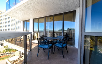 Surfside Resort 1010 8