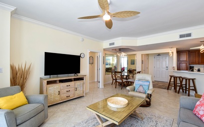 Silver Beach Towers W502 6