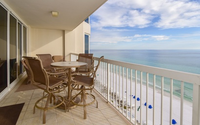 Silver Beach Towers W1503 6