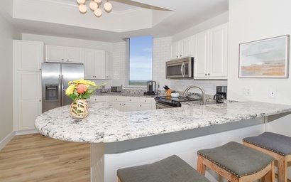 Silver Beach Towers W1801 8