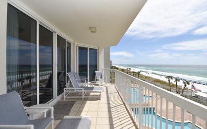 Silver Beach Towers W502 7