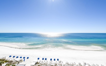 Silver Beach Towers W1002 2