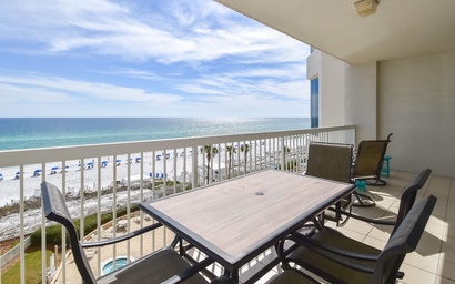 Silver Beach Towers E504 5