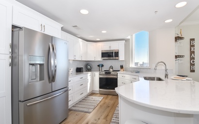 Silver Beach Towers E1101 8