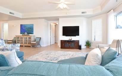 Harbor Landing 104A 4