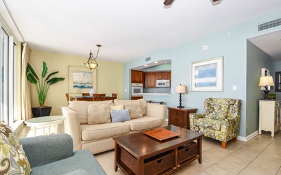 Silver Beach Towers W1103