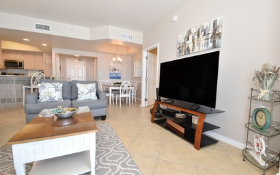 Silver Beach Towers E705 5