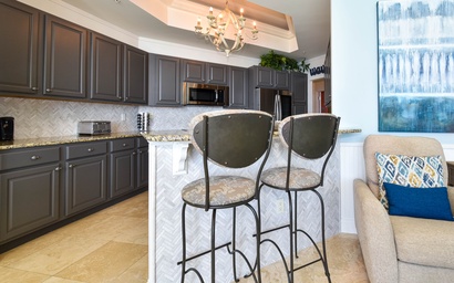 Silver Beach Towers W1803 8