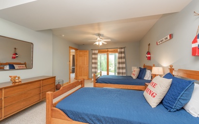Tipsy Timber Lodge 2