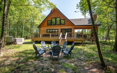Hilltop Hideaway 4
