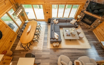 Hilltop Hideaway 2