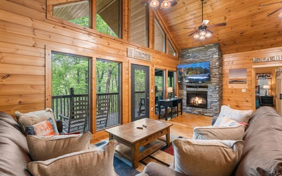 Hickory Hollow Lodge 4