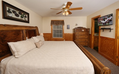 Wildwood Falls (#4) 5