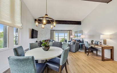 Glass Vista at Interlaken 4