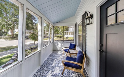 Four Gables Manor and Coach House 2