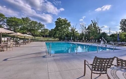 Glass Vista at Interlaken 6