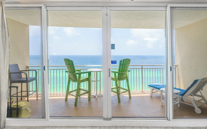 Emerald Beach 1628 8