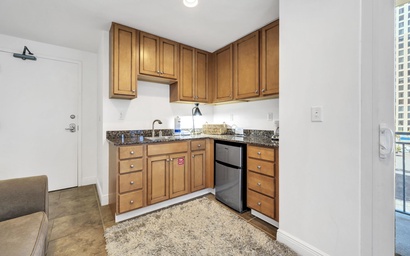 Sterling Breeze 307A 7