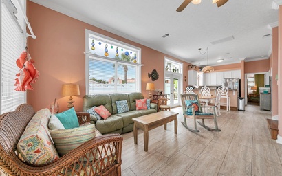 Blue Turtle Beach House 6