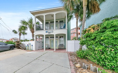 Blue Turtle Beach House 2