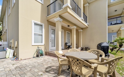 La Valencia Beach House 5