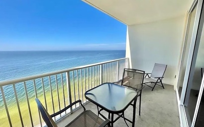 Majestic Beach Towers 2-2107 9