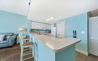 Majestic Beach Towers 1-1314 8