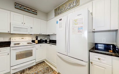 Emerald Beach 2333 10