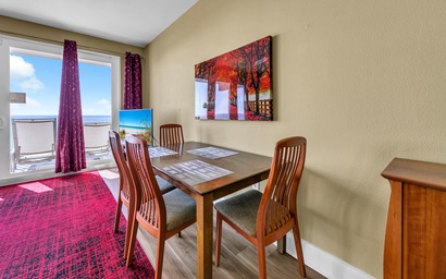 Laketown Wharf 1527 9