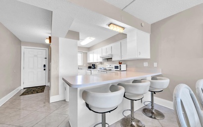 Regency Towers 1212 10