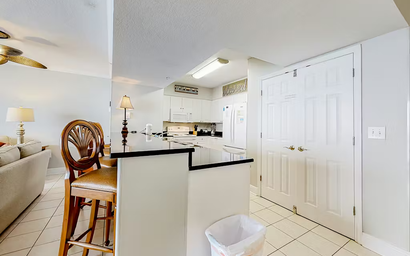 Emerald Beach 2333 8