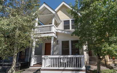 SOUTH PACIFIC TOWNHOUSE