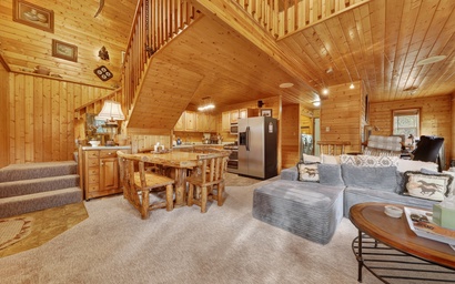 Uncle Jim's Cabin | 2 Cabins | Family + Dog Friendly 3