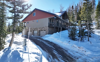 Luxury Mountain Retreat 4