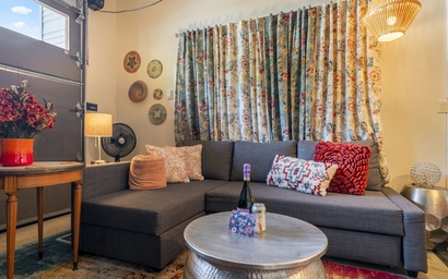 Jefferson Hideaway | Cozy Studio Sisters Retreat | Sleeps 4 5