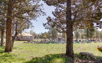 Jumping Juniper Ranch Yurt